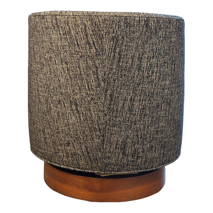 Roxy Would Swivel Tilt Tub Chair