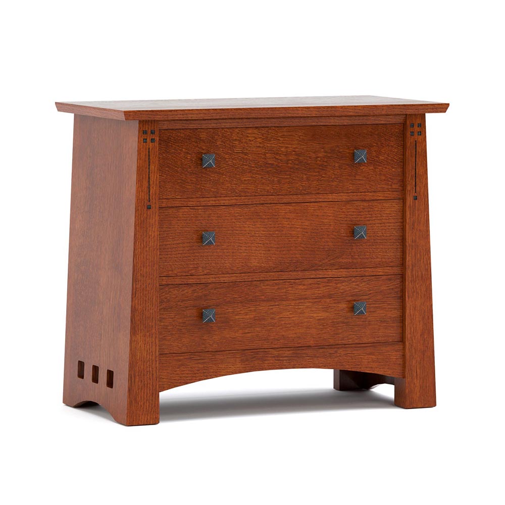 Highlands Three-Drawer Nightstand Bedroom Stickley 032 Onondaga