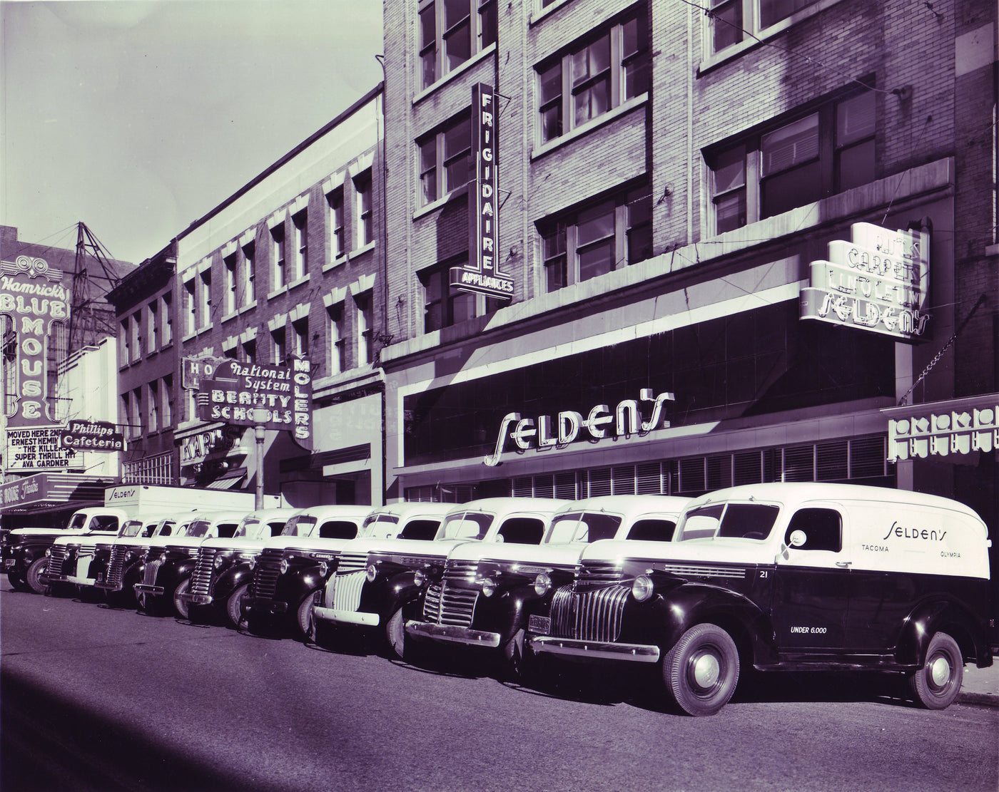 The original Seldens store in downtown Tacoma, Washington circa 1940