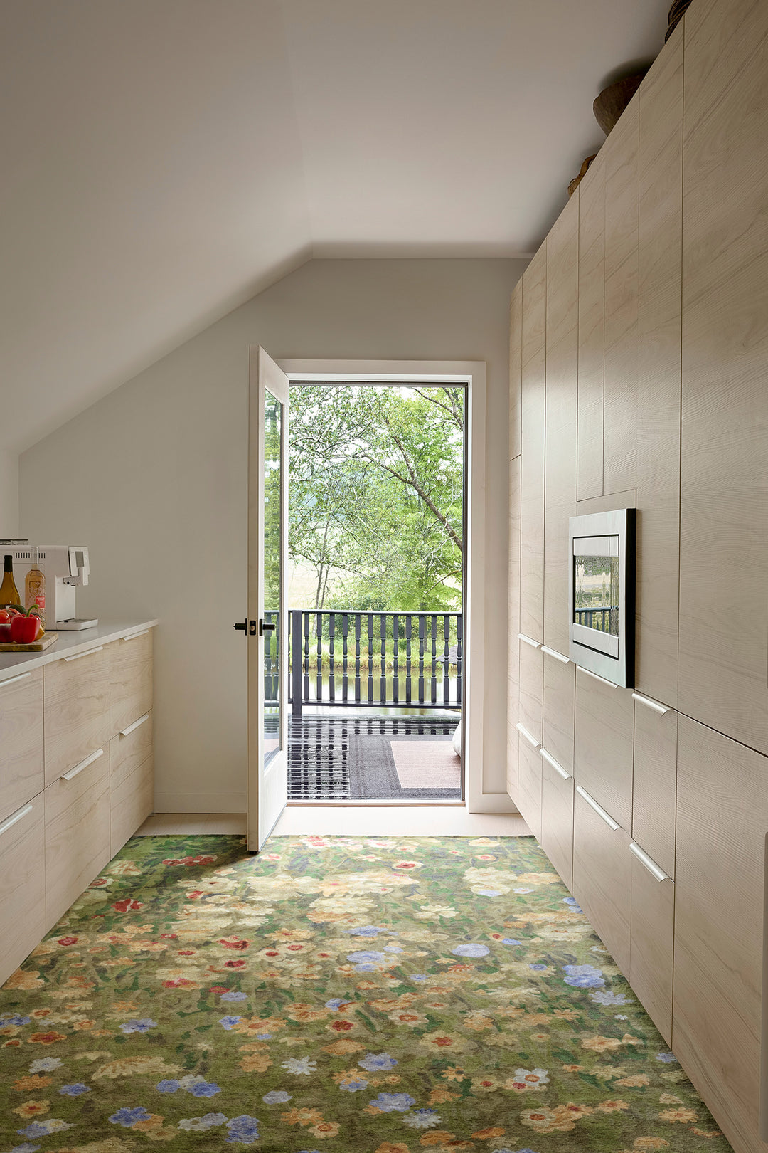 Modern Masters | Art Decco | Spring Day 13190: Green Area Rug Mafi Rugs