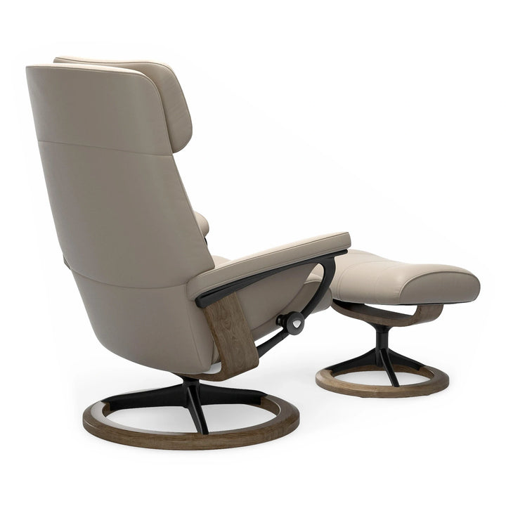 Stressless Paul Signature Chair & Ottoman Living Room Ekornes