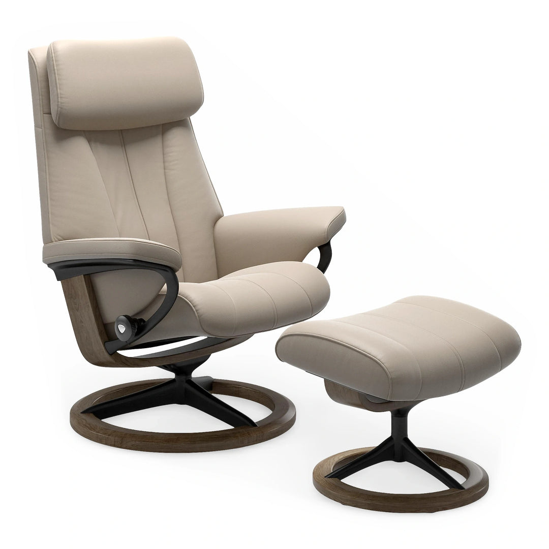 Stressless Paul Signature Chair & Ottoman Living Room Ekornes