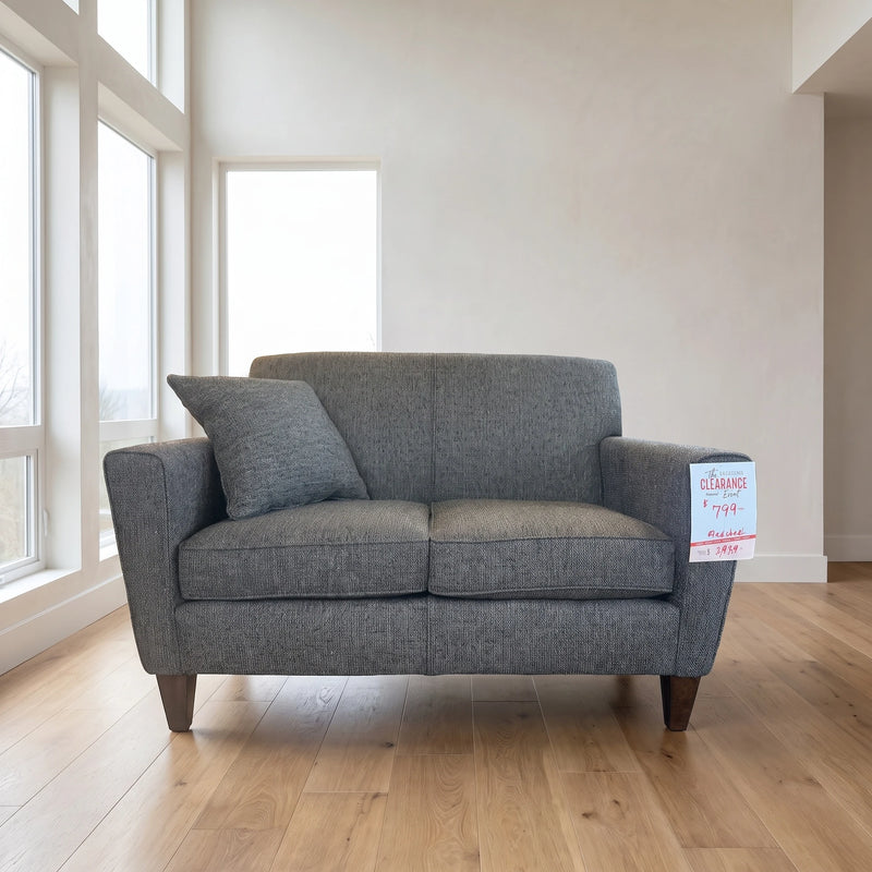 Digby Loveseat