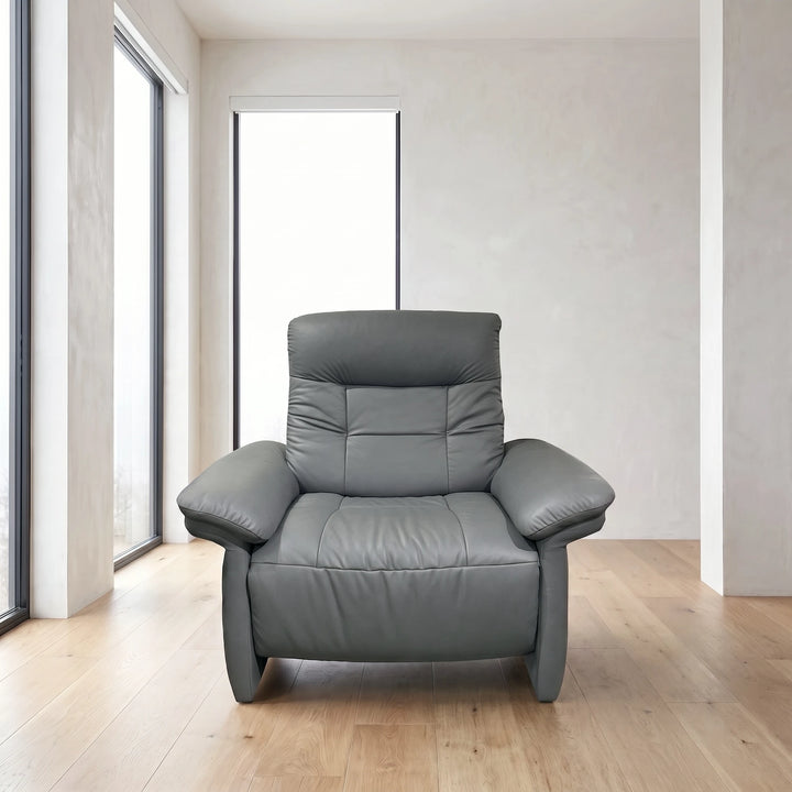 Mary HR One Seat Chair Upholstered with Arms clearance Ekornes