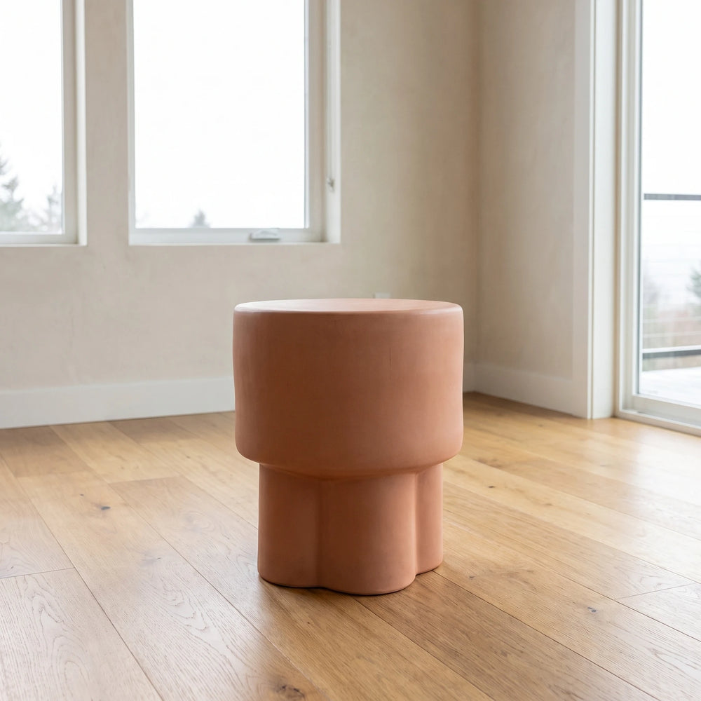 Mayflower Accent Table clearance Ren-Wil