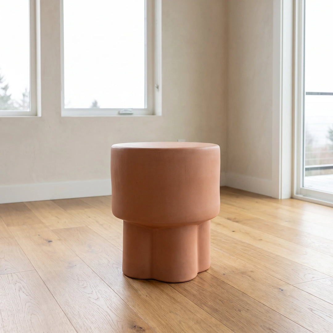 Mayflower Accent Table clearance Ren-Wil