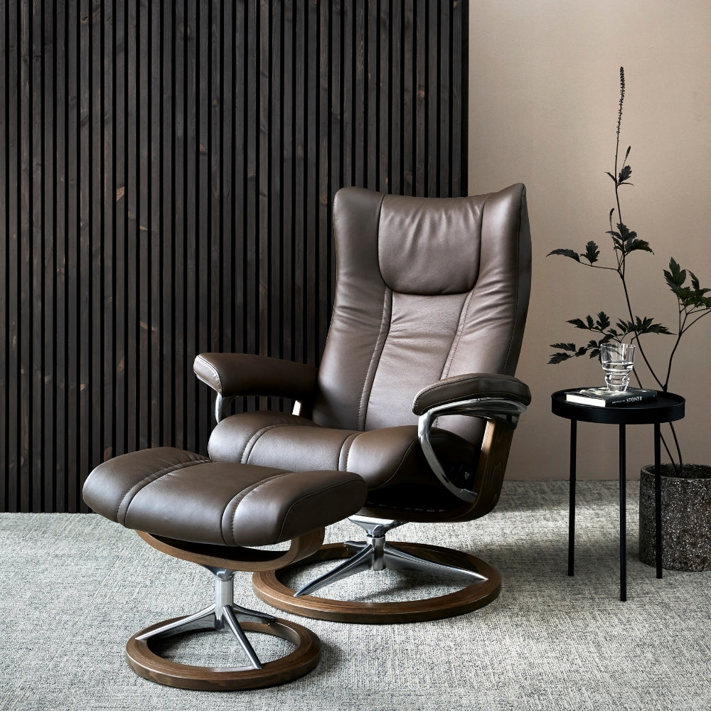 Stressless Wing Signature Chair & Ottoman 